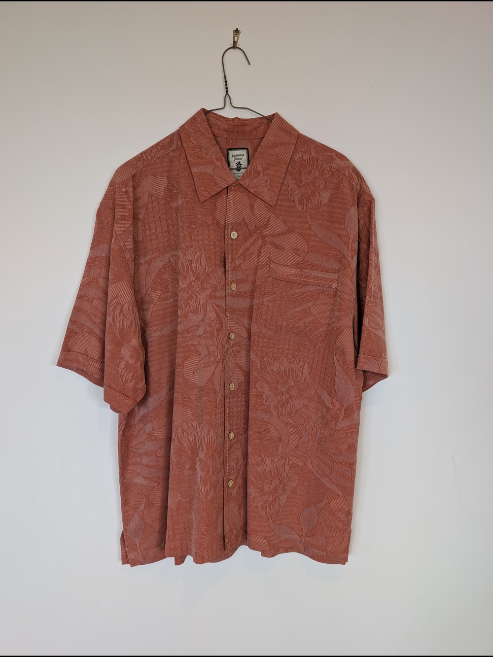 Jamaica Jaxx Men's Short Sleeve Button-Down Shirt in Rust